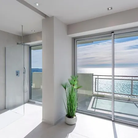 La Breathtaking Sea View Luxurious Design * 戛纳