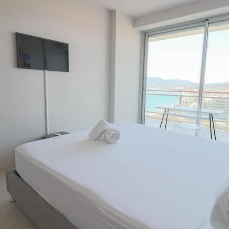 La Breathtaking Sea View Luxurious Design 戛纳